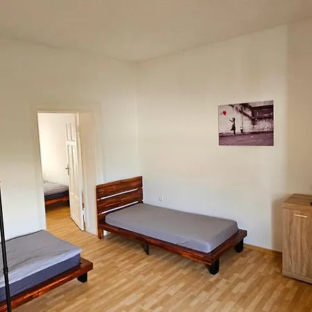 Lindeneck Economy شقة *